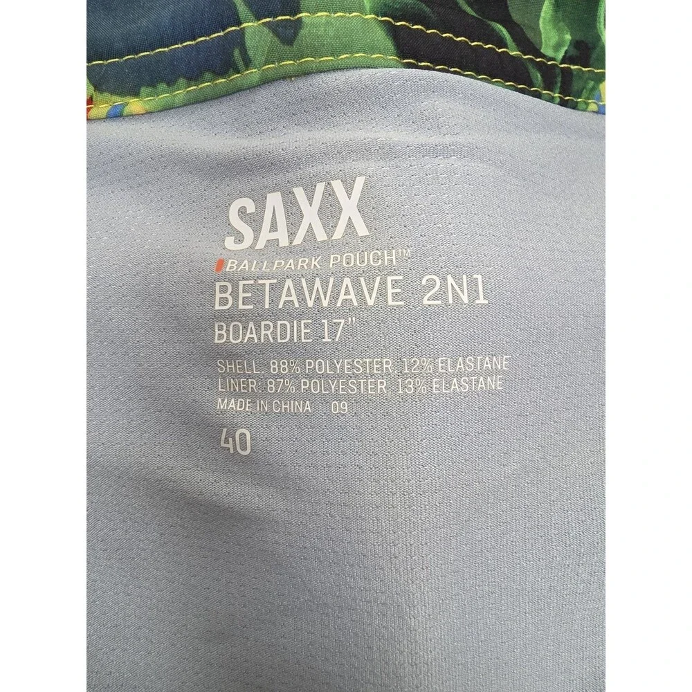 Saxx Betawave Boardie 17” Shorts Men 40 Lined(Pouch) Luminous Foilage Tropical